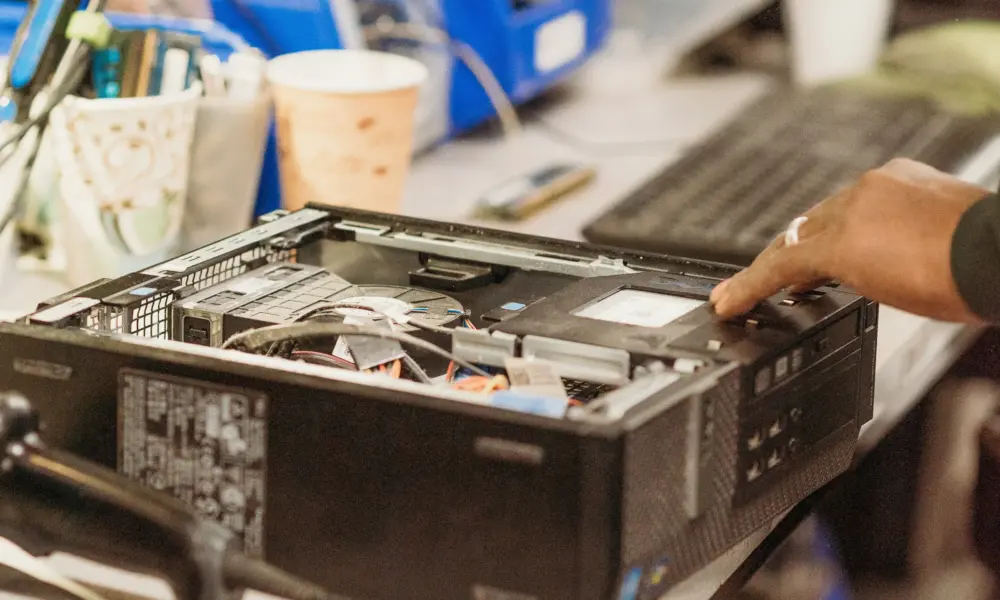 e-waste-race