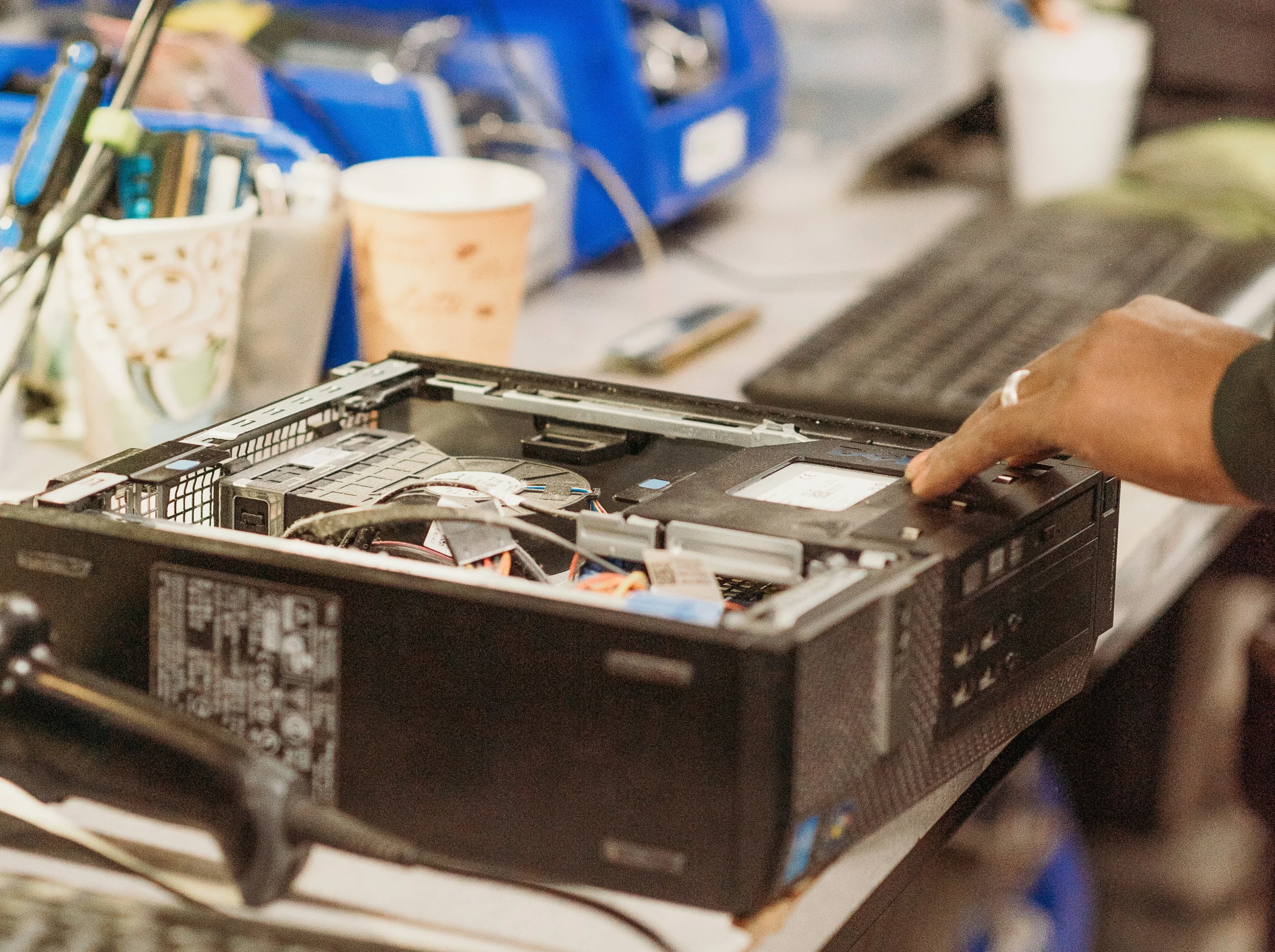 e-waste-race